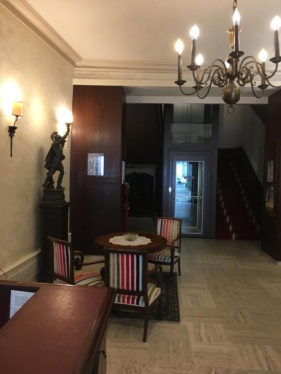 Hotel Des 3 Marchands Nantes Exterior foto